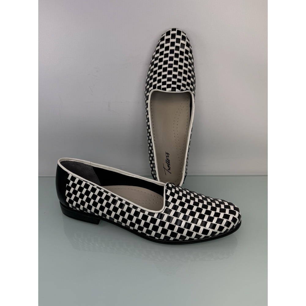 Trotters Woven Leather Loafers Black White Checker Slip On Flats Women 10 Preppy